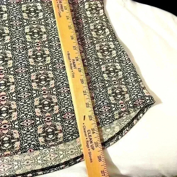 Roz & Ali Top - Petite Large - Picture 4 of 7